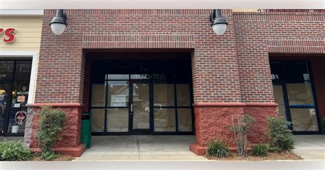 New Asian restaurant coming to Southern Trace Plaza.